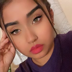 Meet your Posher, Sabrina